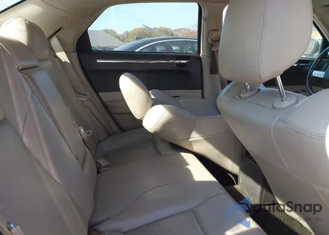 2006 Chrysler 300C from USA, damaged, VIN 2C3LA63H56H448998